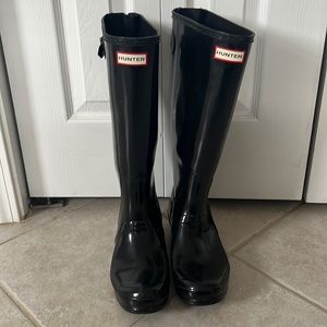 Hunter Glossy Rain Boots